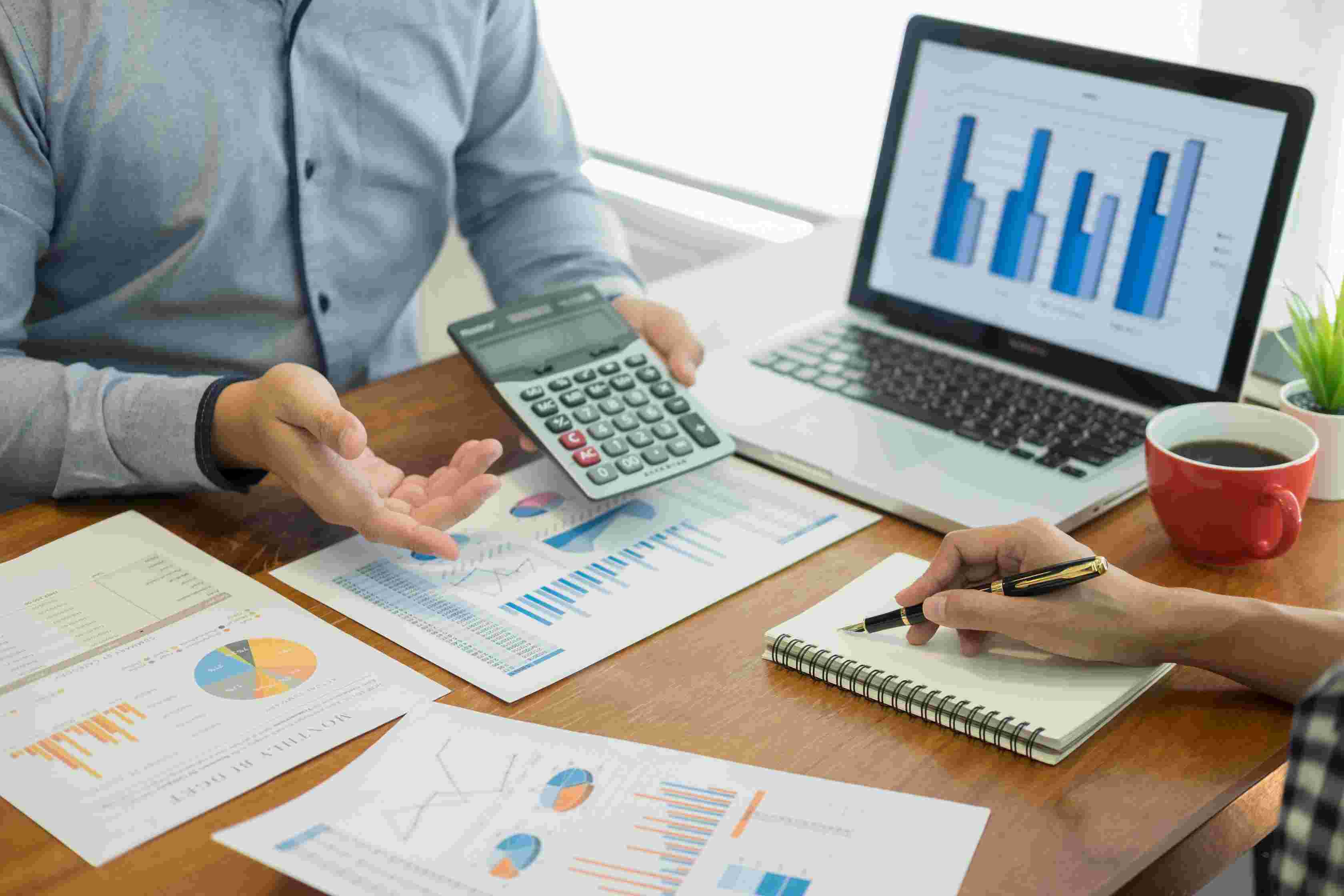 A股公告精选 | 年内首只10倍股上纬新材(688585.SH)遭停牌核查