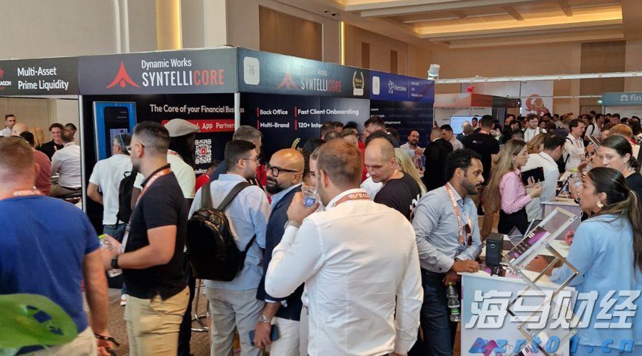 贵港市第十五届荷文化系列活动启动 黄锦锋宣布活动启动